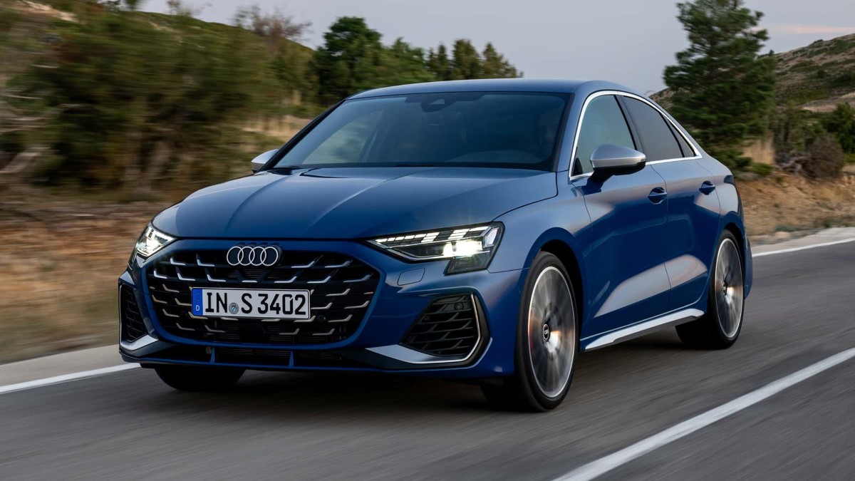 SLUŽBENO: Novi Audi S3 (2025.)