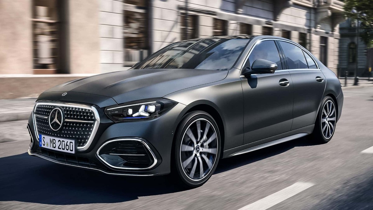 Nova Mercedes-Benz C-klasa: više tehnologije, elektrifikacije i luksuza