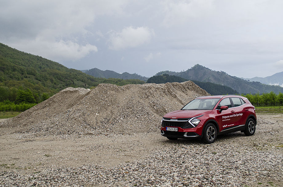 TEST: KIA SPORTAGE 1.6 T-GDI LX FRESH M/T FWD