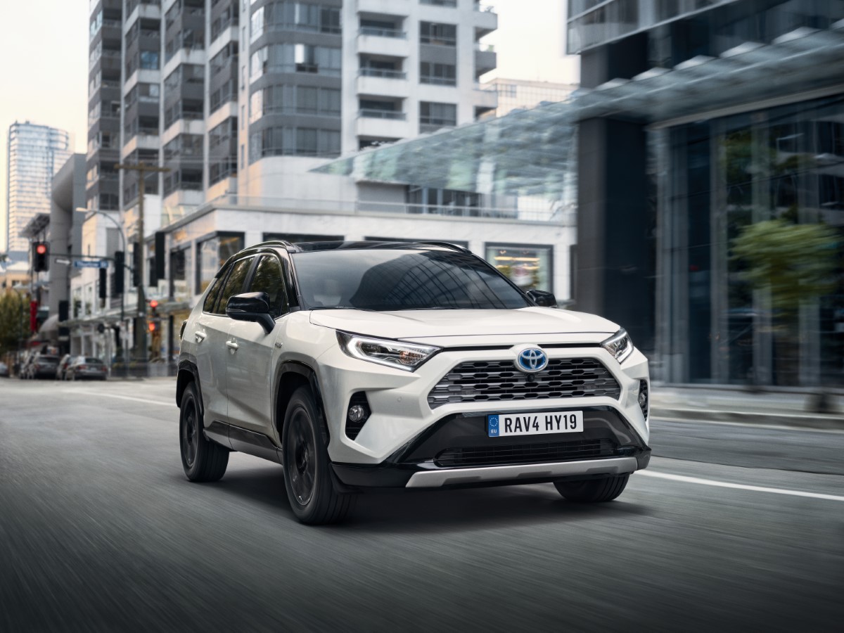 30 godina revolucionarnog  RAV4