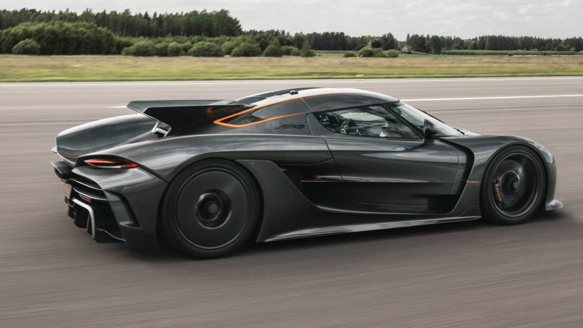 Koenigsegg Jesko Absolut postavlja novi rekord brzine na pola milje